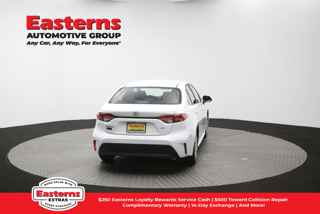 Used 2024 Toyota Corolla LE FWD image 38