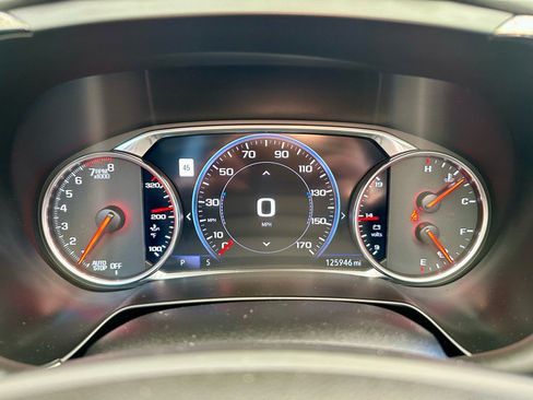 Used 2019 Chevrolet Blazer RS w/ Sun and Wheels Package image 22