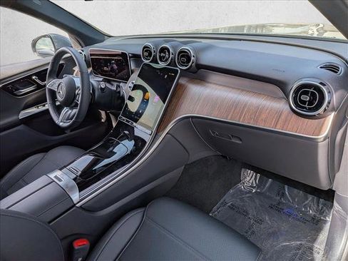 Certified 2026 Mercedes-Benz GLC 300 4MATIC image 23