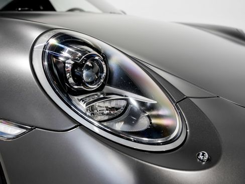 Used 2014 Porsche 911 Carrera image 39