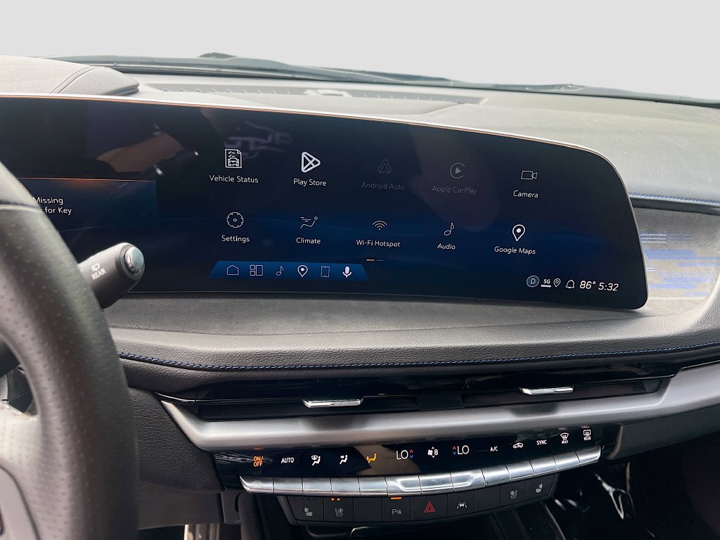 Used 2025 Cadillac XT4 Sport AWD/4WD image 15