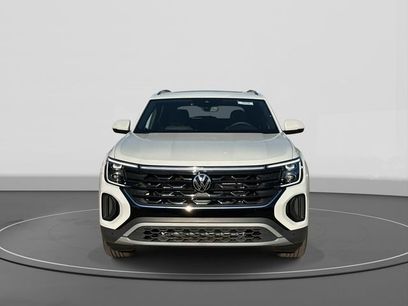 New 2026 Volkswagen Atlas Cross Sport SE