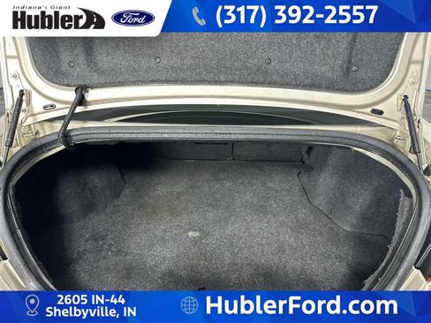 Used 2013 Chrysler 200 Touring FWD image 21