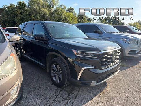 Used 2025 Honda Pilot EX-L image 1