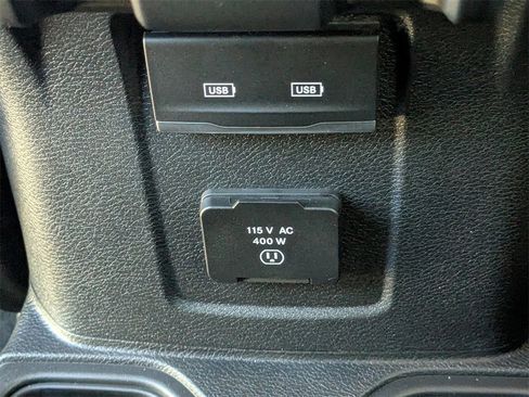 New 2025 Jeep Gladiator Sport image 15