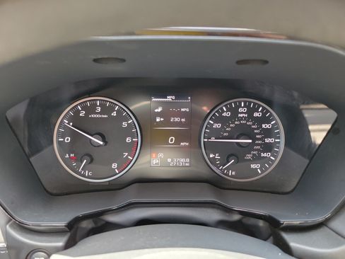 Used 2025 Subaru Outback AWD/4WD image 26