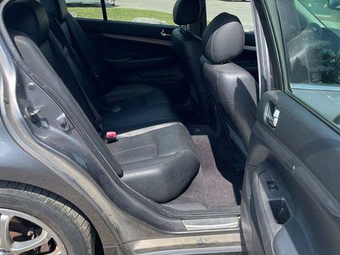 Used 2013 INFINITI G37 Journey w/ Premium Pkg image 13