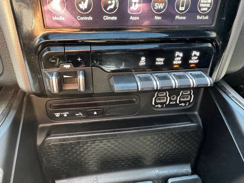 Used 2019 RAM 1500 Sport w/ Advanced Safety Group AWD/4WD image 19