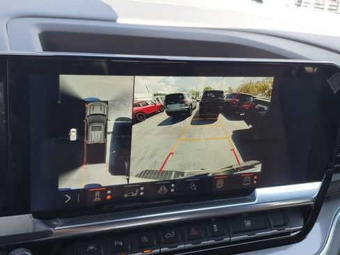 Used 2024 Chevrolet Silverado 1500 High Country w/ Technology Package image 22