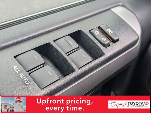 Used 2024 Toyota 4Runner Limited AWD/4WD image 15