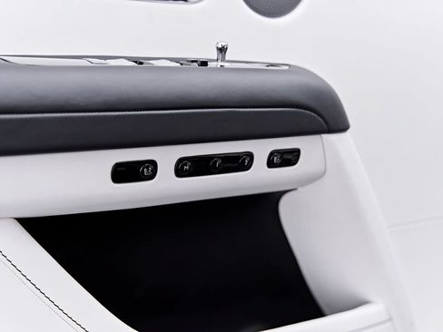 Used 2026 Rolls-Royce Ghost AWD/4WD image 63