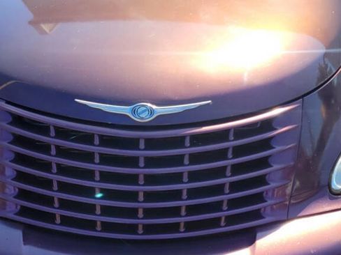 Used 2005 Chrysler PT Cruiser Touring image 4