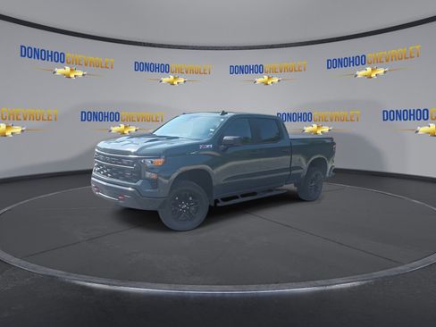 Used 2025 Chevrolet Silverado 1500 Custom Trail Boss AWD/4WD image 6