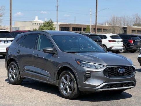 Certified 2023 Ford Escape ST-Line w/ Tech Pack #1 AWD/4WD image 39