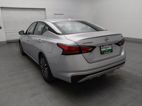 Used 2023 Nissan Altima 2.5 SV image 5