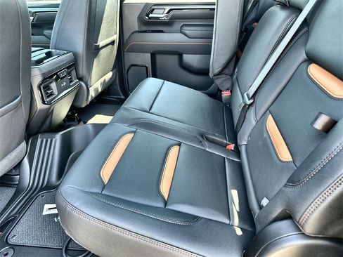 New 2026 GMC Sierra 2500 AT4 w/ AT4 Premium Plus Package image 16