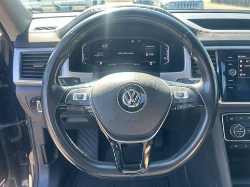 Used 2019 Volkswagen Atlas SEL AWD/4WD image 17