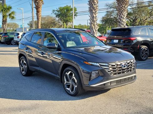 Used 2023 Hyundai Tucson SEL w/ Convenience Package FWD image 3