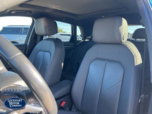 Used 2023 Audi Q3 2.0T Premium image 11