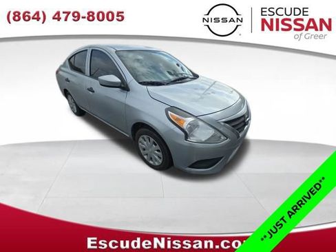 Used 2019 Nissan Versa S Plus image 1