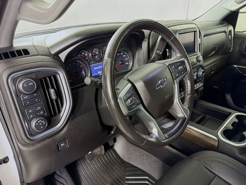 Used 2020 Chevrolet Silverado 1500 LT Trail Boss AWD/4WD image 10