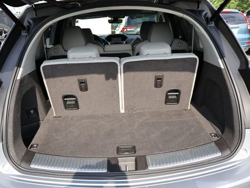 Used 2018 Acura MDX SH-AWD w/ Technology Package image 16