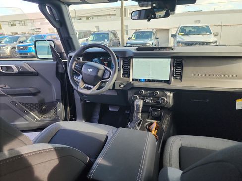 New 2026 Ford Bronco Big Bend image 23