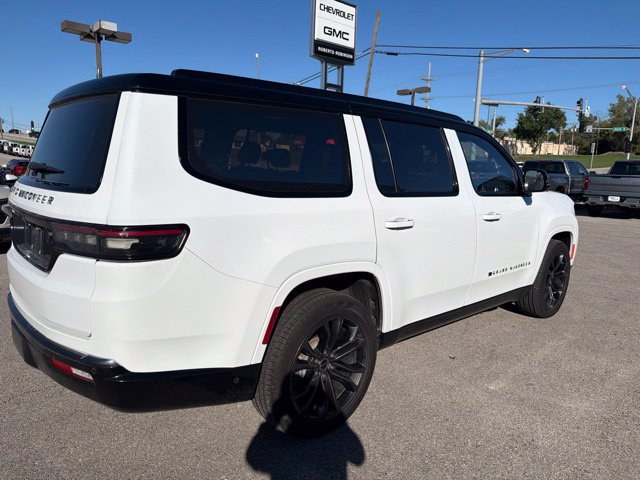 Used 2024 Jeep Grand Wagoneer Series II Obsidian w/ Quick Order Packagew 28T AWD/4WD image 15