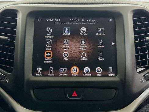 Used 2015 Jeep Cherokee Limited w/ Luxury Group AWD/4WD image 14