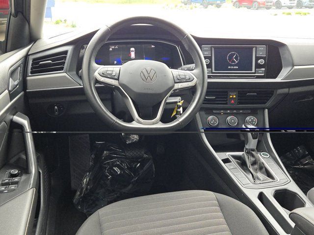 Used 2024 Volkswagen Jetta S FWD image 15