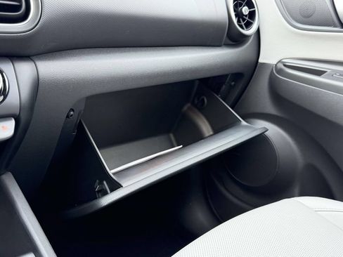 Certified 2023 Hyundai Kona Limited AWD/4WD image 35