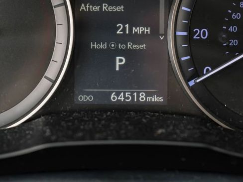 Used 2016 Lexus ES 300h image 27