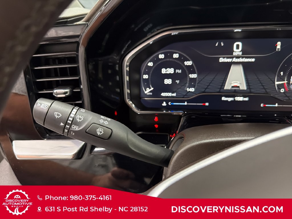 Used 2025 GMC Sierra 1500 SLT AWD/4WD image 25