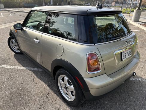Used 2008 MINI Cooper Hardtop image 5