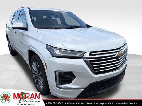Certified 2023 Chevrolet Traverse Premier w/ LPO, Floor Liner Package AWD/4WD image 4