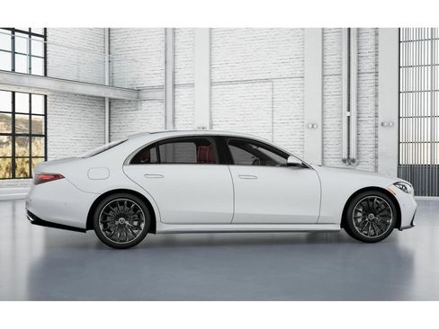 New 2026 Mercedes-Benz S 580 4MATIC Sedan image 17