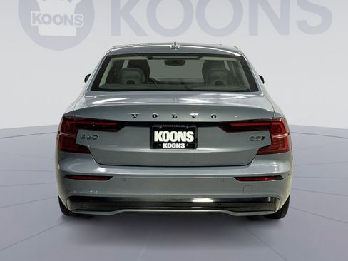 Used 2024 Volvo S60 B5 Plus image 11