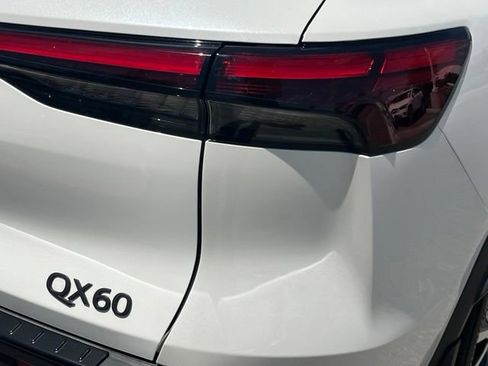 Certified 2022 INFINITI QX60 Sensory w/ Cargo Package FWD image 35