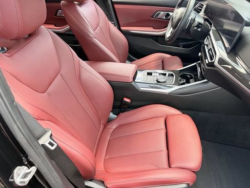 Used 2023 BMW 330i Sedan w/ Premium Package RWD image 11