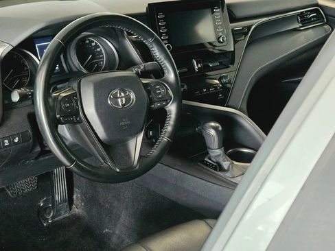 Used 2023 Toyota Camry SE FWD image 22