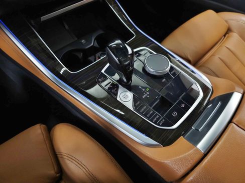 Used 2019 BMW X5 xDrive40i w/ Convenience Package image 36