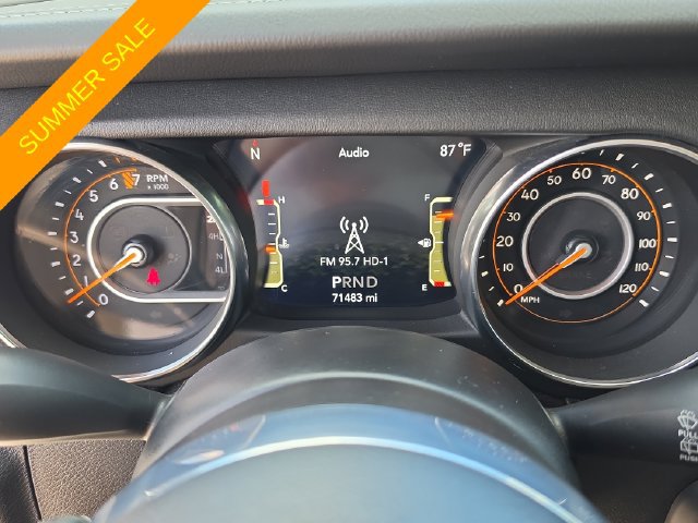 Certified 2019 Jeep Wrangler Unlimited Sahara AWD/4WD image 26