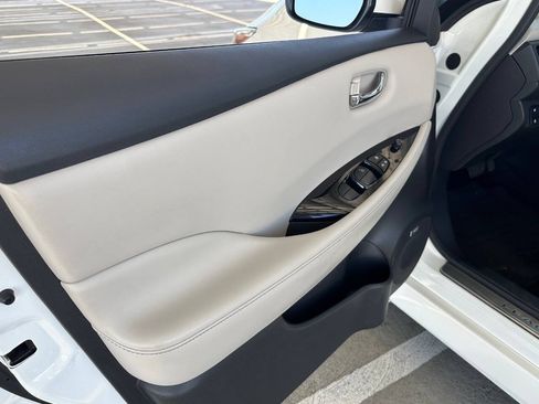 Used 2021 Nissan Leaf SL Plus FWD image 12