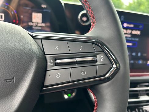 New 2026 Chevrolet Traverse RS FWD image 25