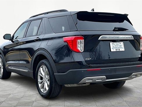 Used 2020 Ford Explorer XLT w/ Equipment Group 202A image 13