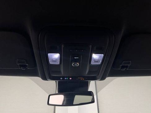 Used 2024 Chevrolet Suburban RST image 62