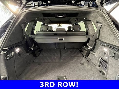Used 2025 BMW X7 M60i w/ Executive Package image 14