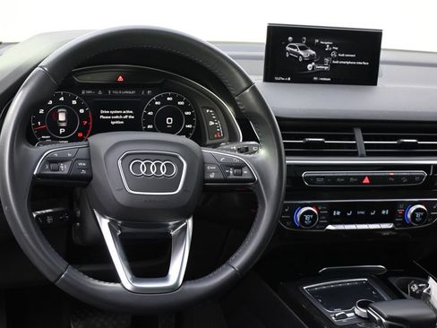Used 2018 Audi Q7 3.0T Prestige w/ Prestige Package AWD/4WD image 12