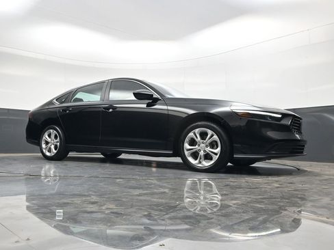 Used 2023 Honda Accord LX image 26