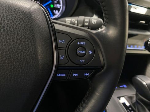 Used 2022 Toyota Venza XLE AWD/4WD image 19